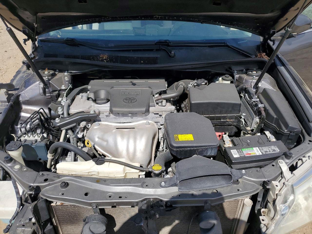 2013 TOYOTA CAMRY L photo 11