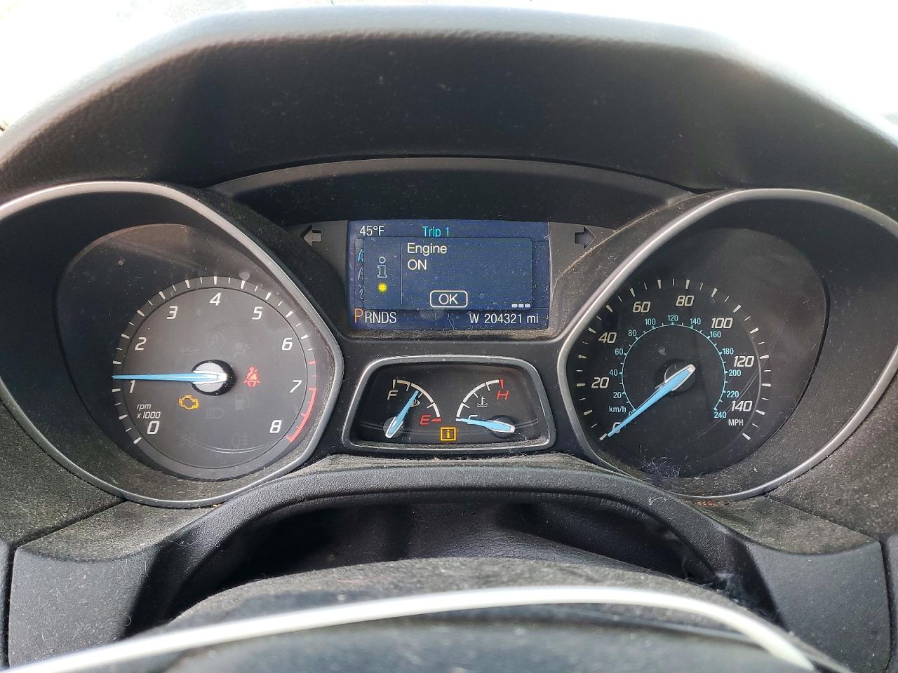 2014 FORD FOCUS SE photo 17