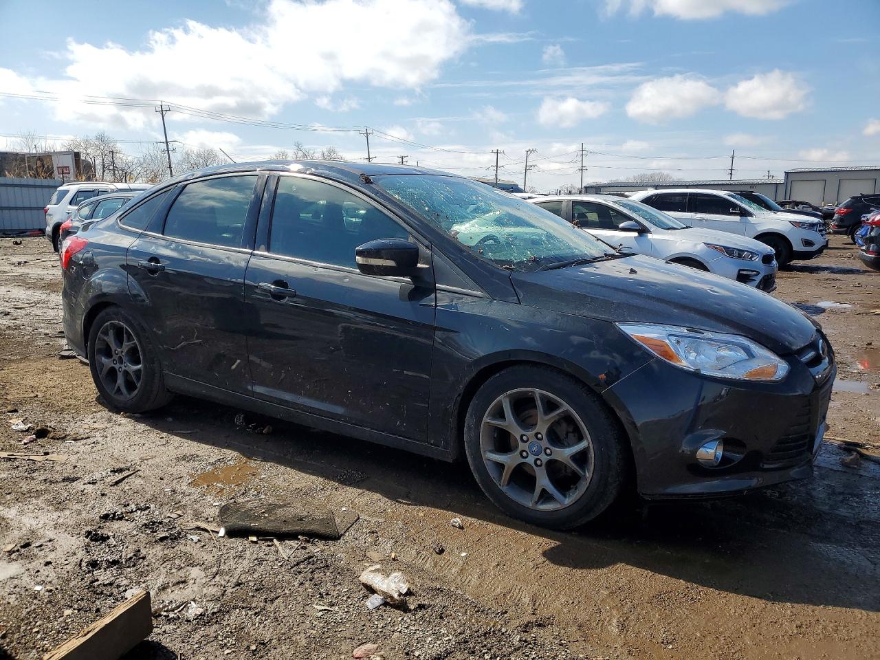 2014 FORD FOCUS SE photo 7