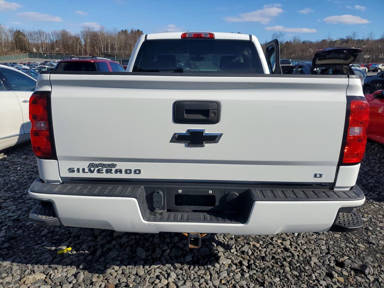 2016 CHEVROLET SILVERADO K1500 LT photo 11