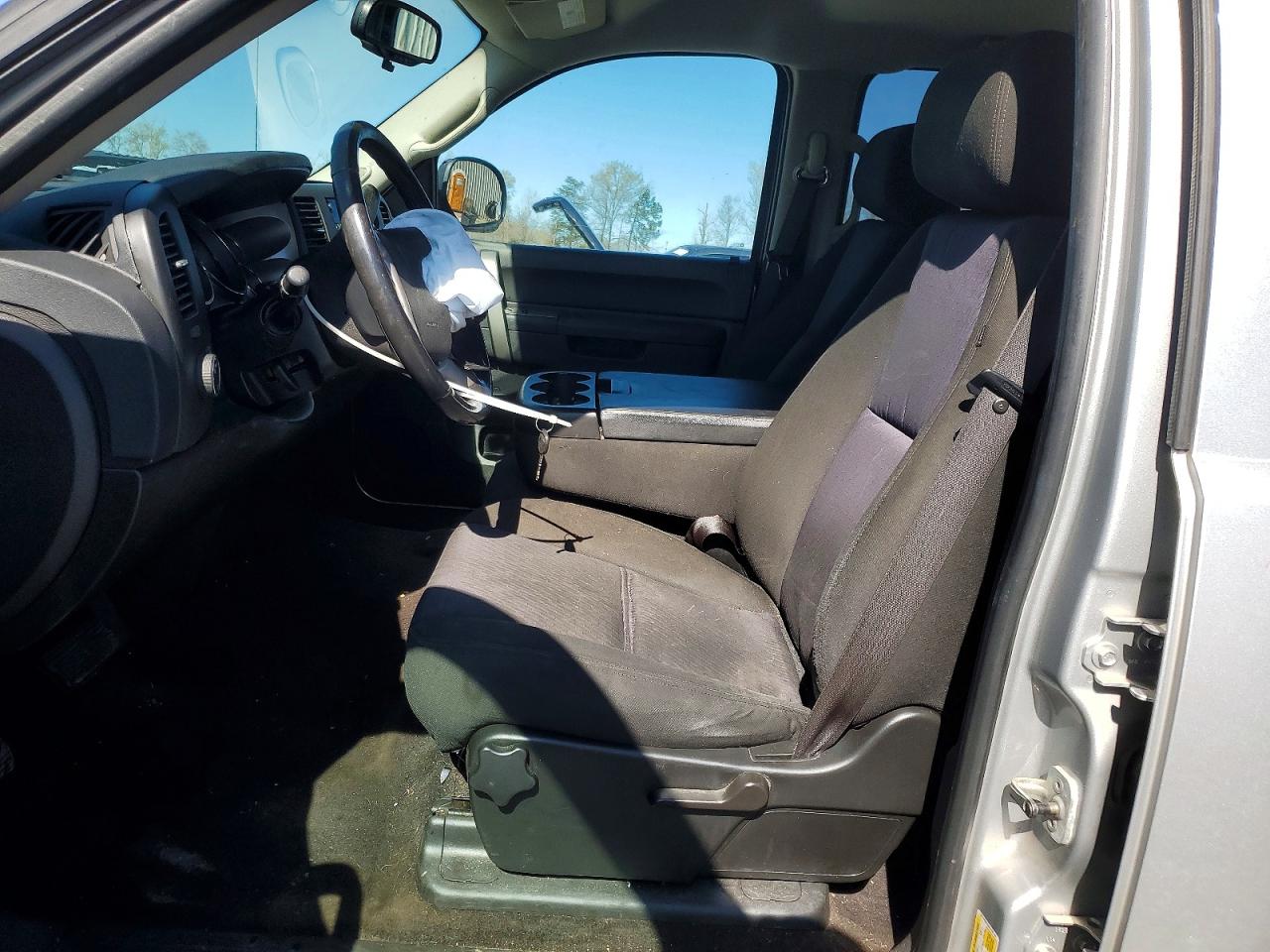 2010 GMC SIERRA K1500 SLE photo 13