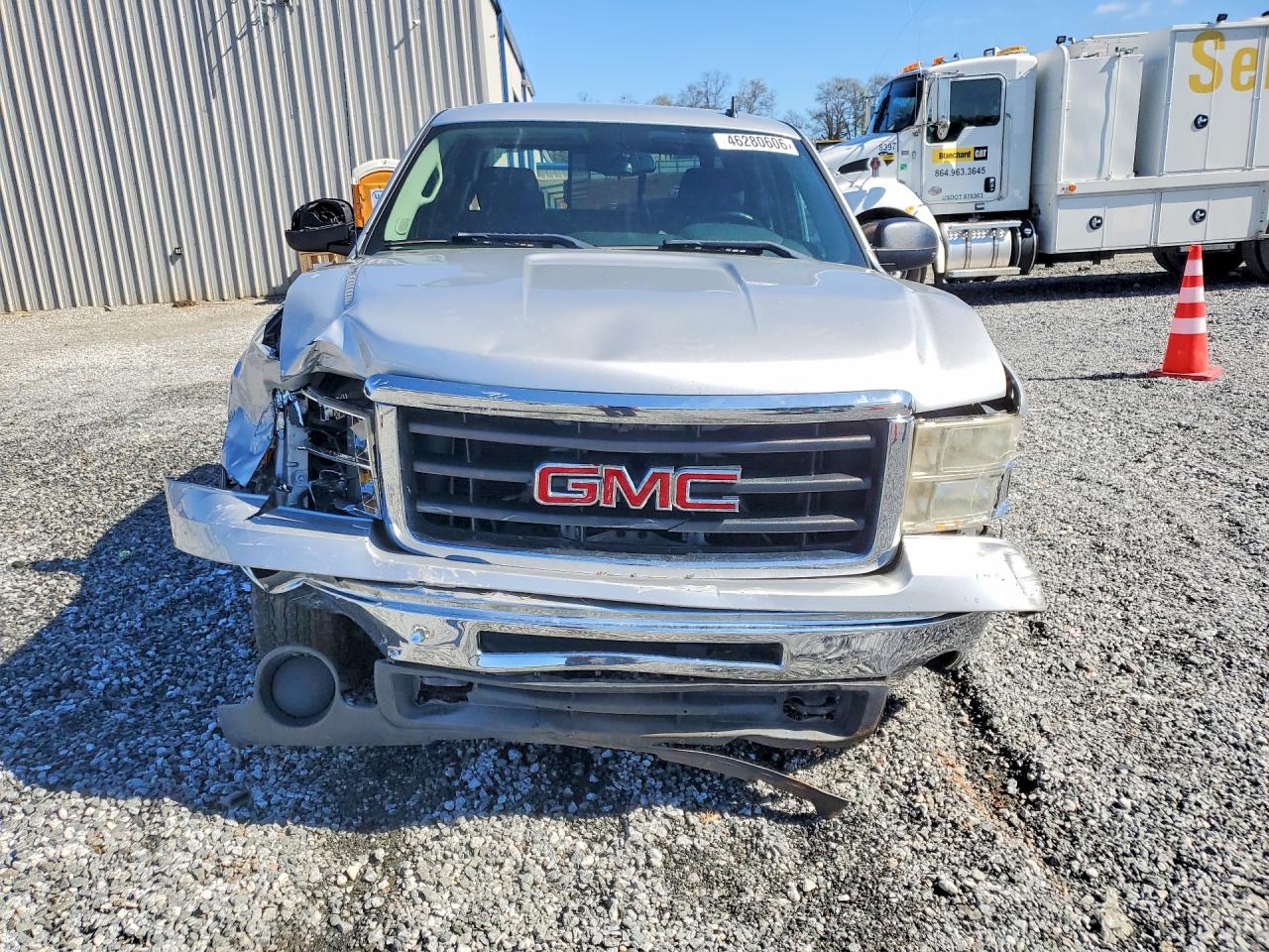 2010 GMC SIERRA K1500 SLE photo 9