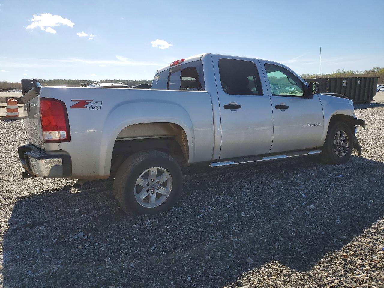2010 GMC SIERRA K1500 SLE photo 5