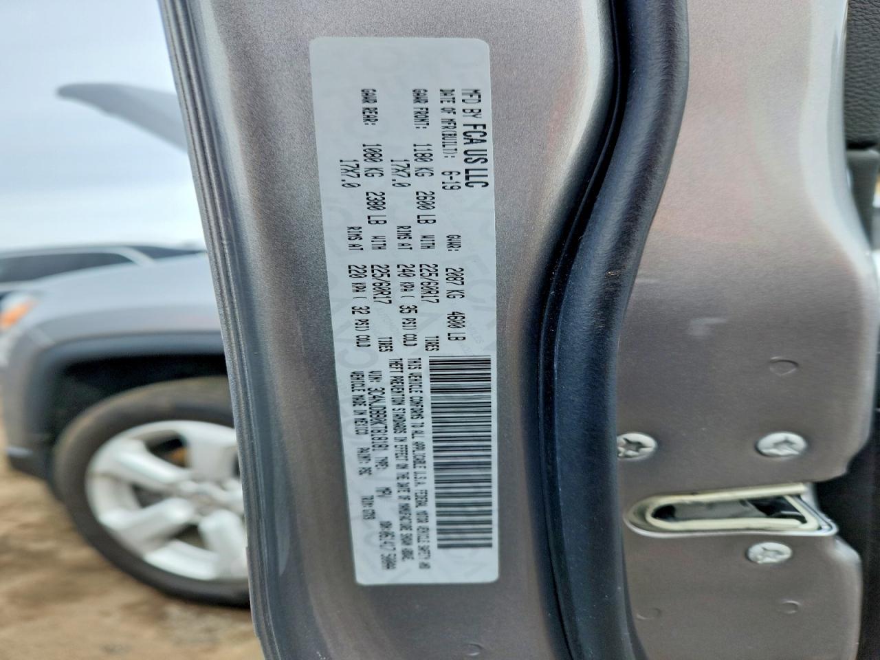 2019 JEEP COMPASS LATITUDE photo 25