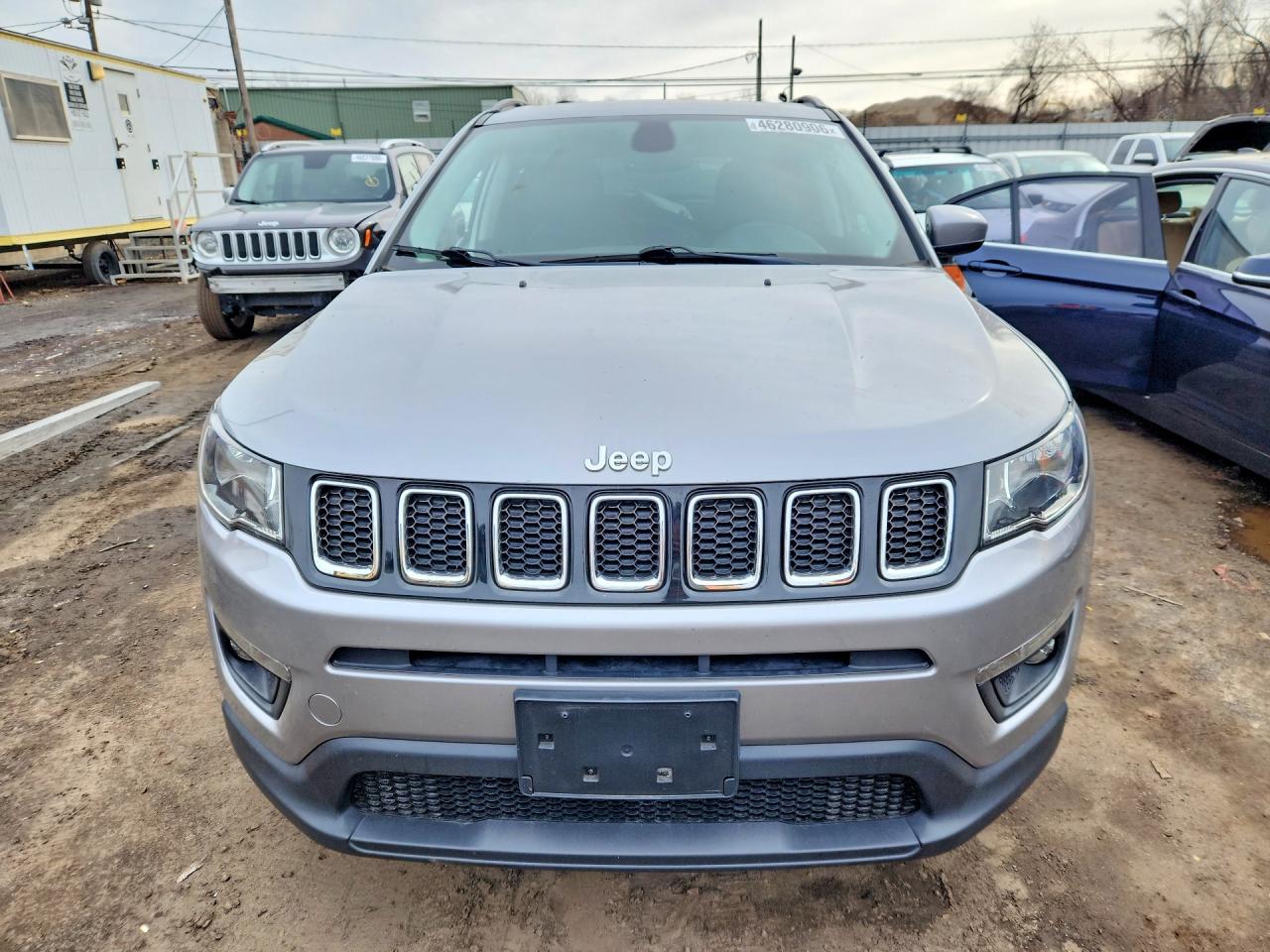 2019 JEEP COMPASS LATITUDE photo 9