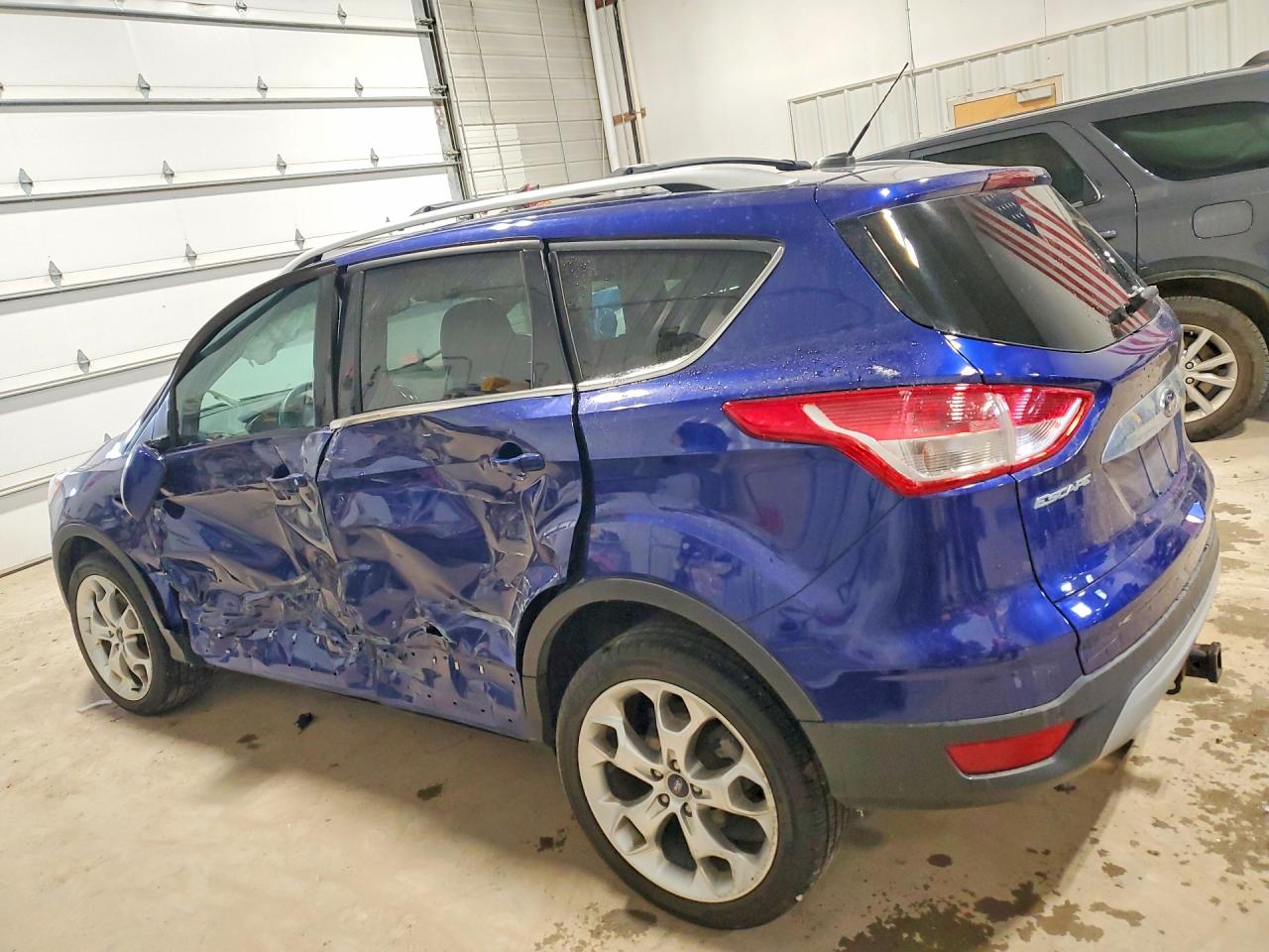 2014 FORD ESCAPE TITANIUM photo 2