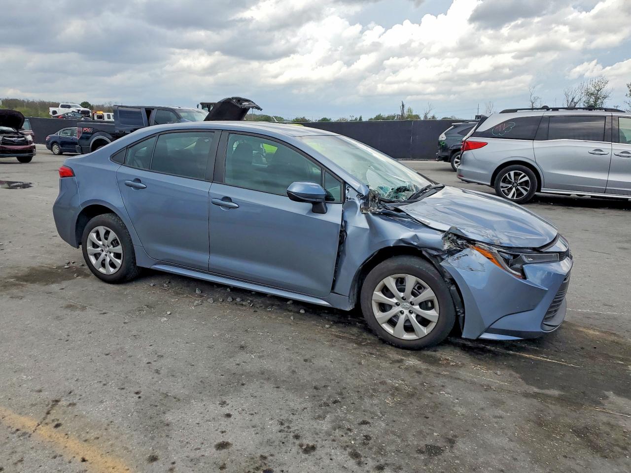 2024 TOYOTA COROLLA LE photo 7