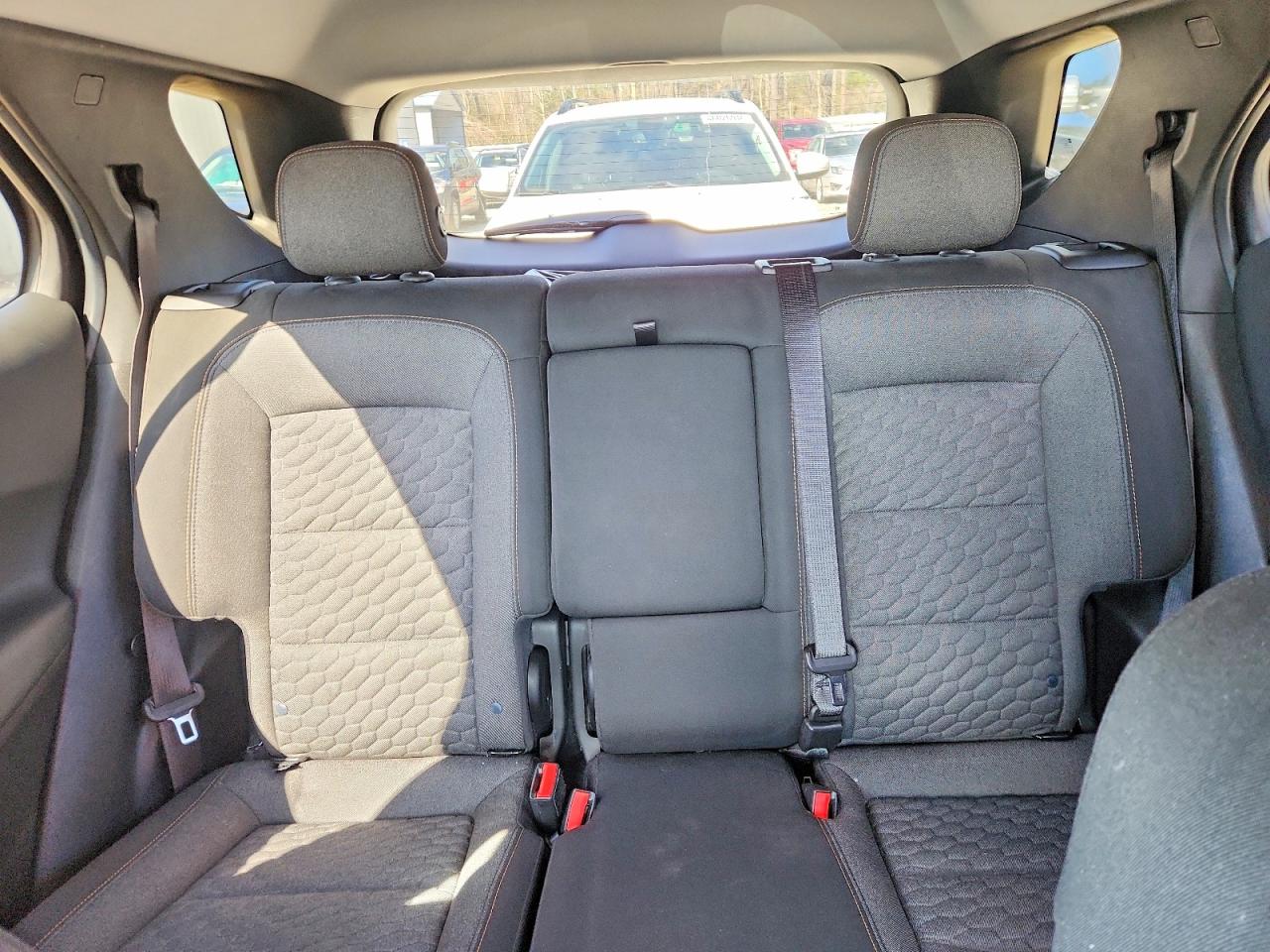 2020 CHEVROLET EQUINOX LT photo 19