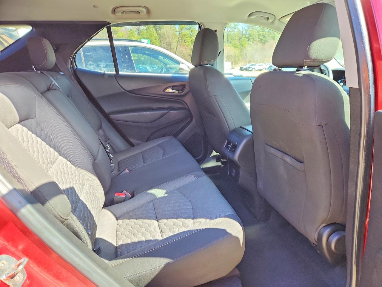 2020 CHEVROLET EQUINOX LT photo 21