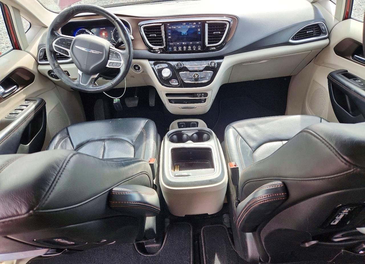 2019 CHRYSLER PACIFICA TOURING L PLUS photo 15