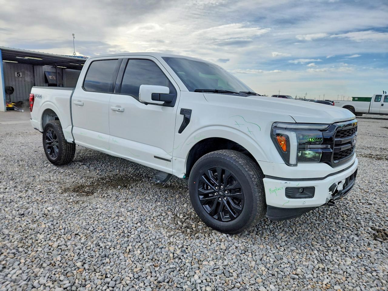2025 FORD F150 LARIAT photo 7