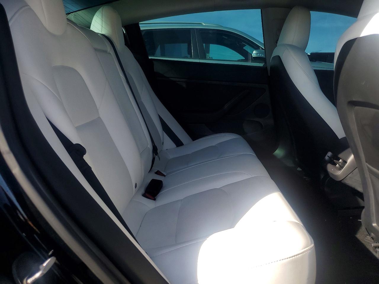 2023 TESLA MODEL 3 photo 28