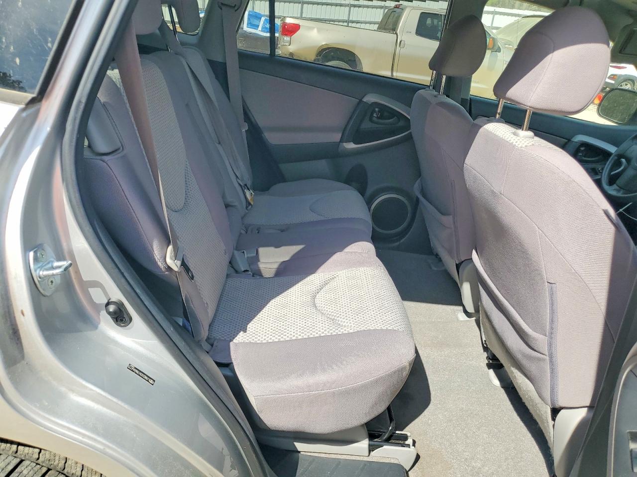 2008 TOYOTA RAV4 BASE photo 21