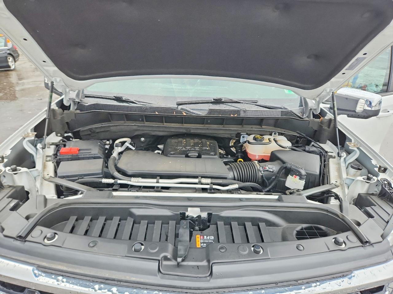 2025 CHEVROLET SILVERADO K1500 LT photo 31