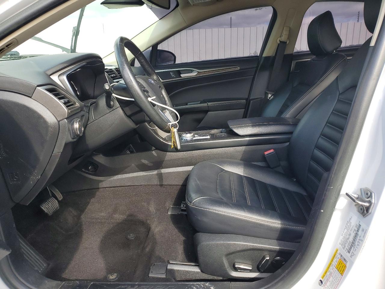 2020 FORD FUSION SEL photo 7