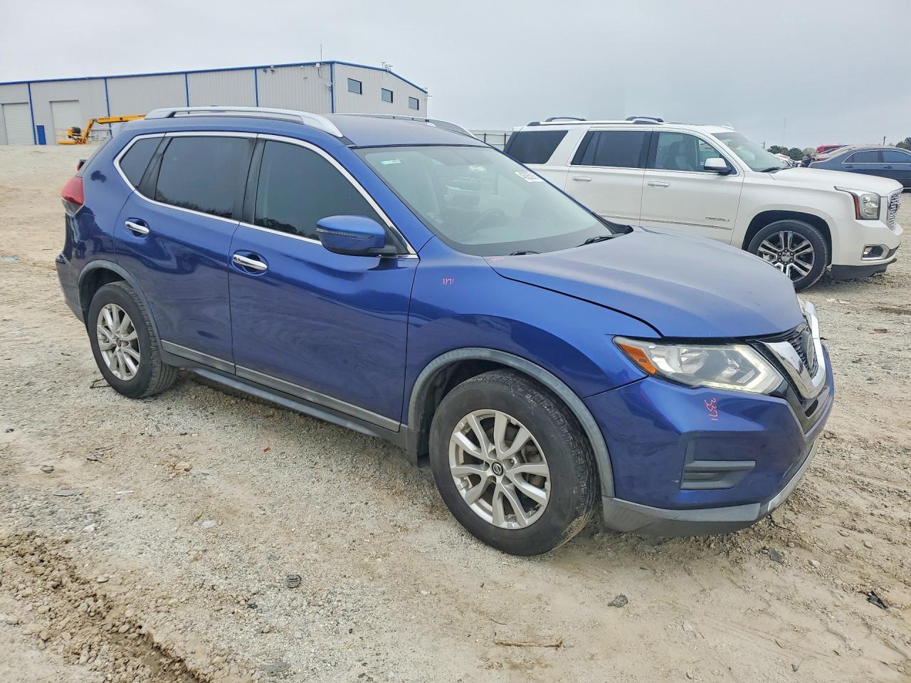 2018 NISSAN ROGUE SV photo 7