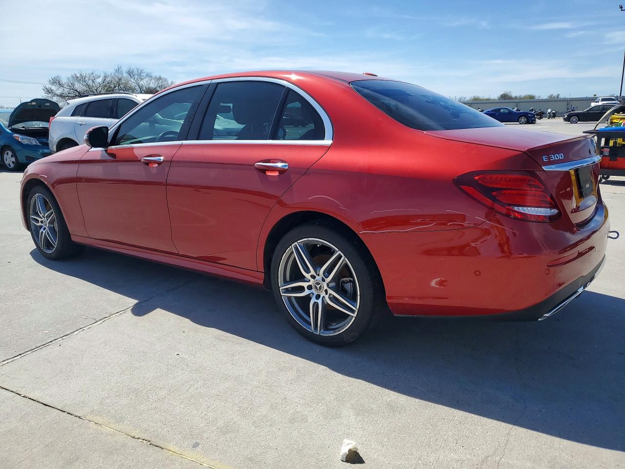 2018 MERCEDES-BENZ E 300 photo 2