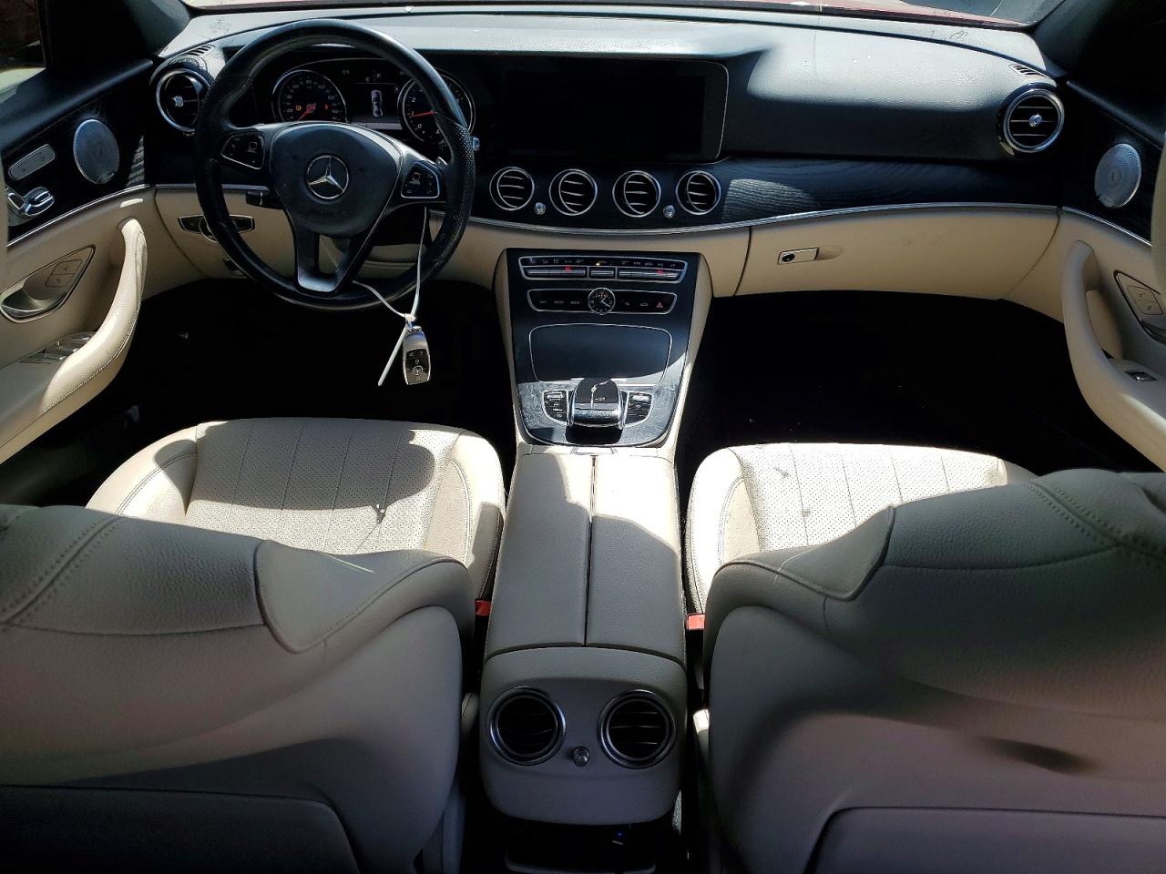 2018 MERCEDES-BENZ E 300 photo 8