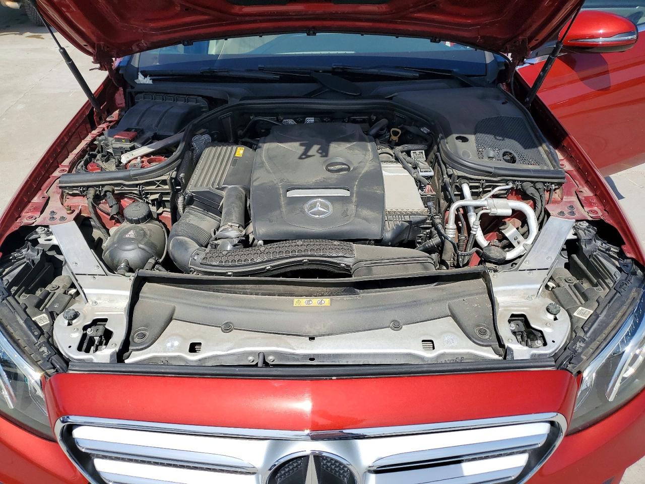 2018 MERCEDES-BENZ E 300 photo 11