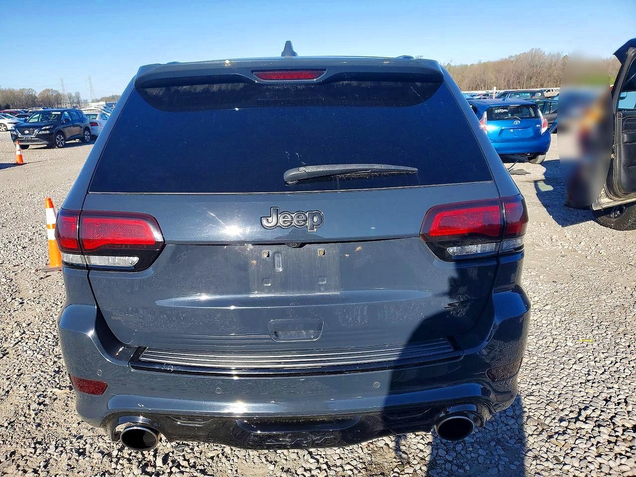 2018 JEEP GRAND CHEROKEE SRT-8 photo 11