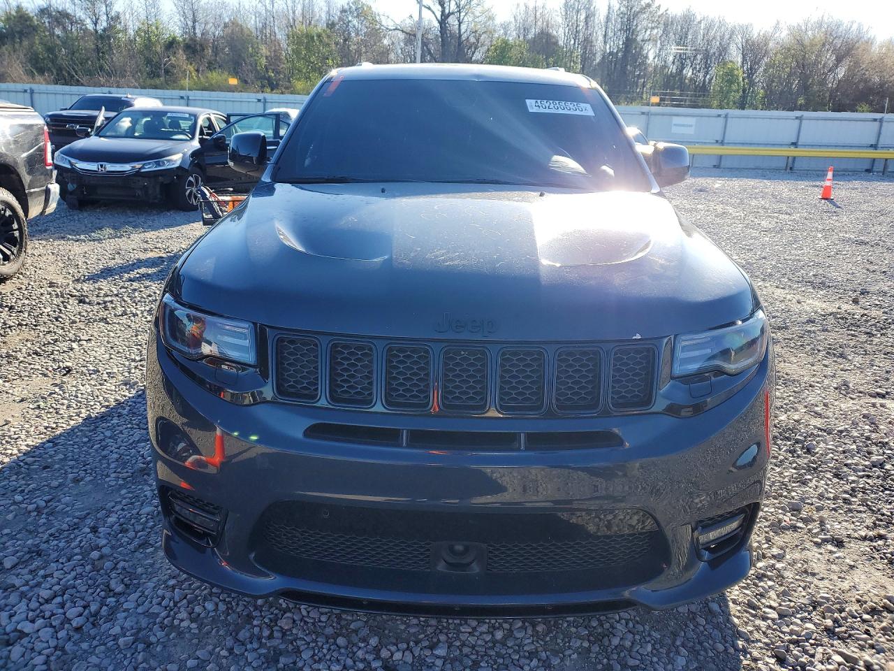 2018 JEEP GRAND CHEROKEE SRT-8 photo 9