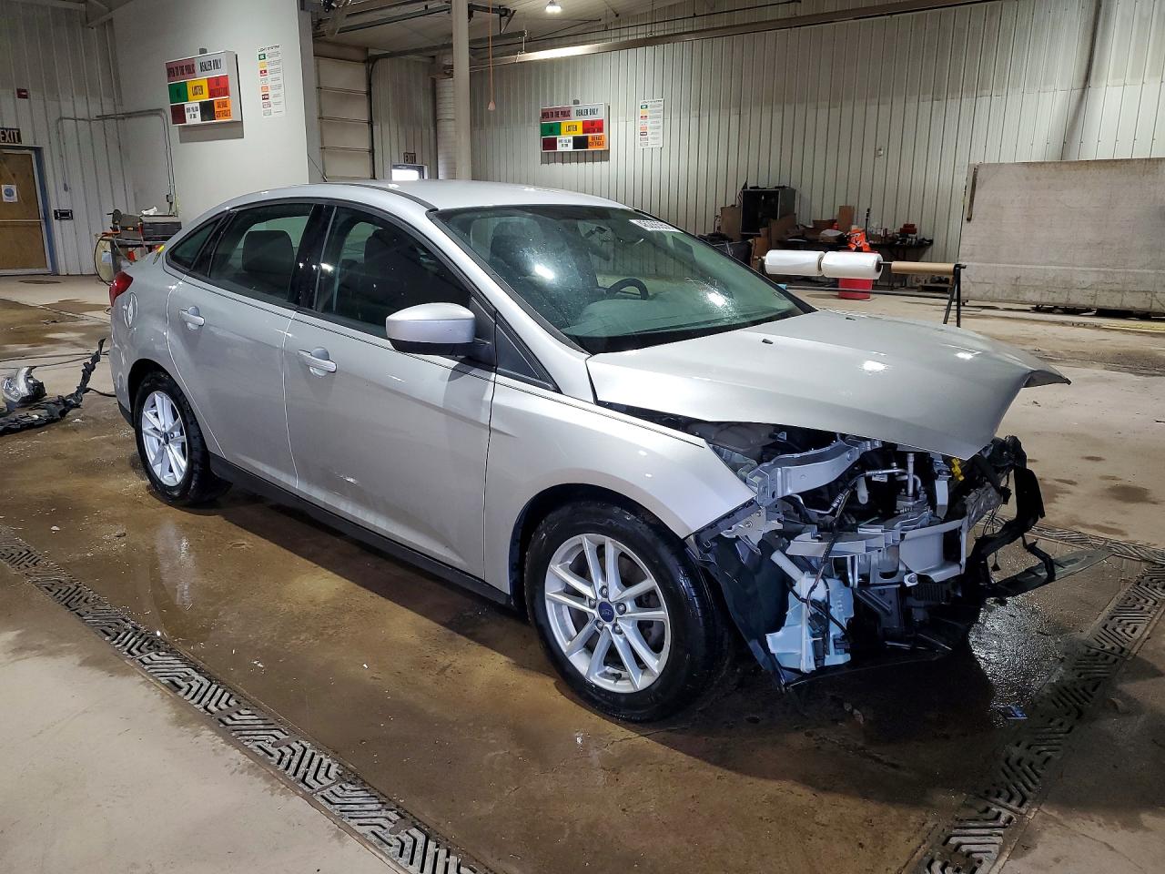 2018 FORD FOCUS SE photo 7