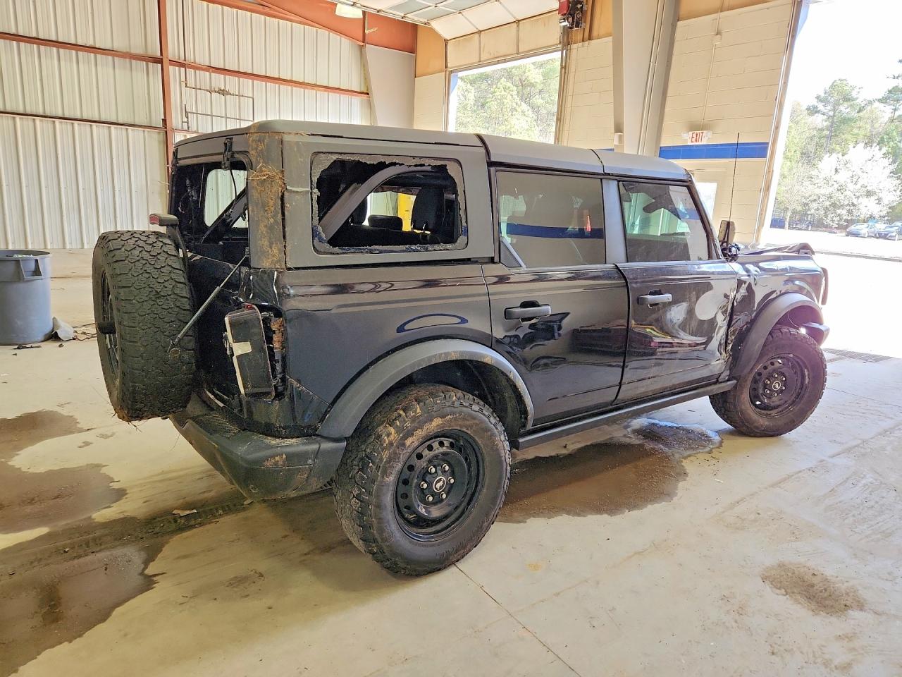 2023 FORD BRONCO BASE photo 7