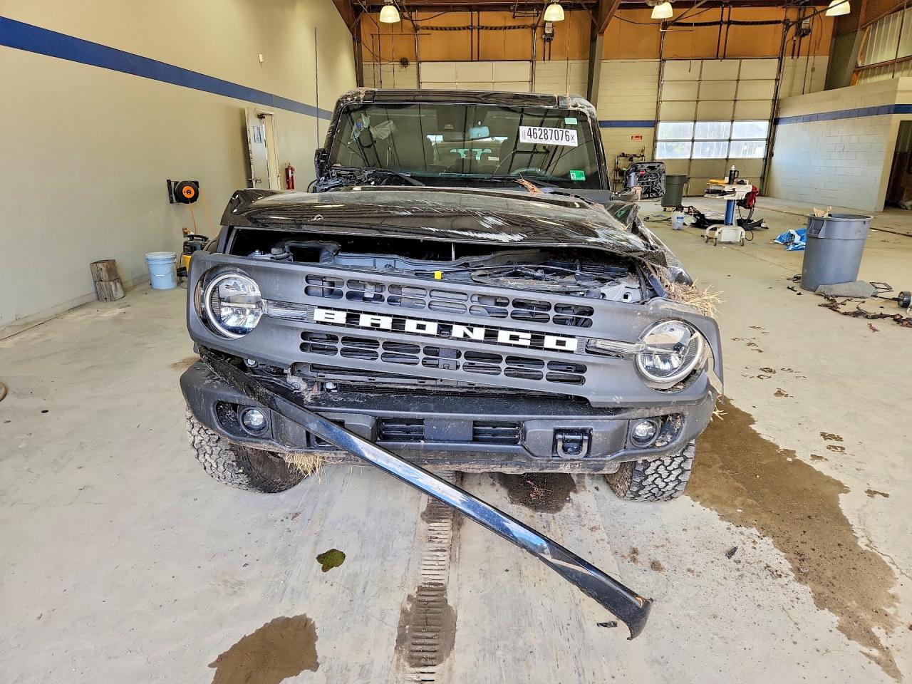 2023 FORD BRONCO BASE photo 13