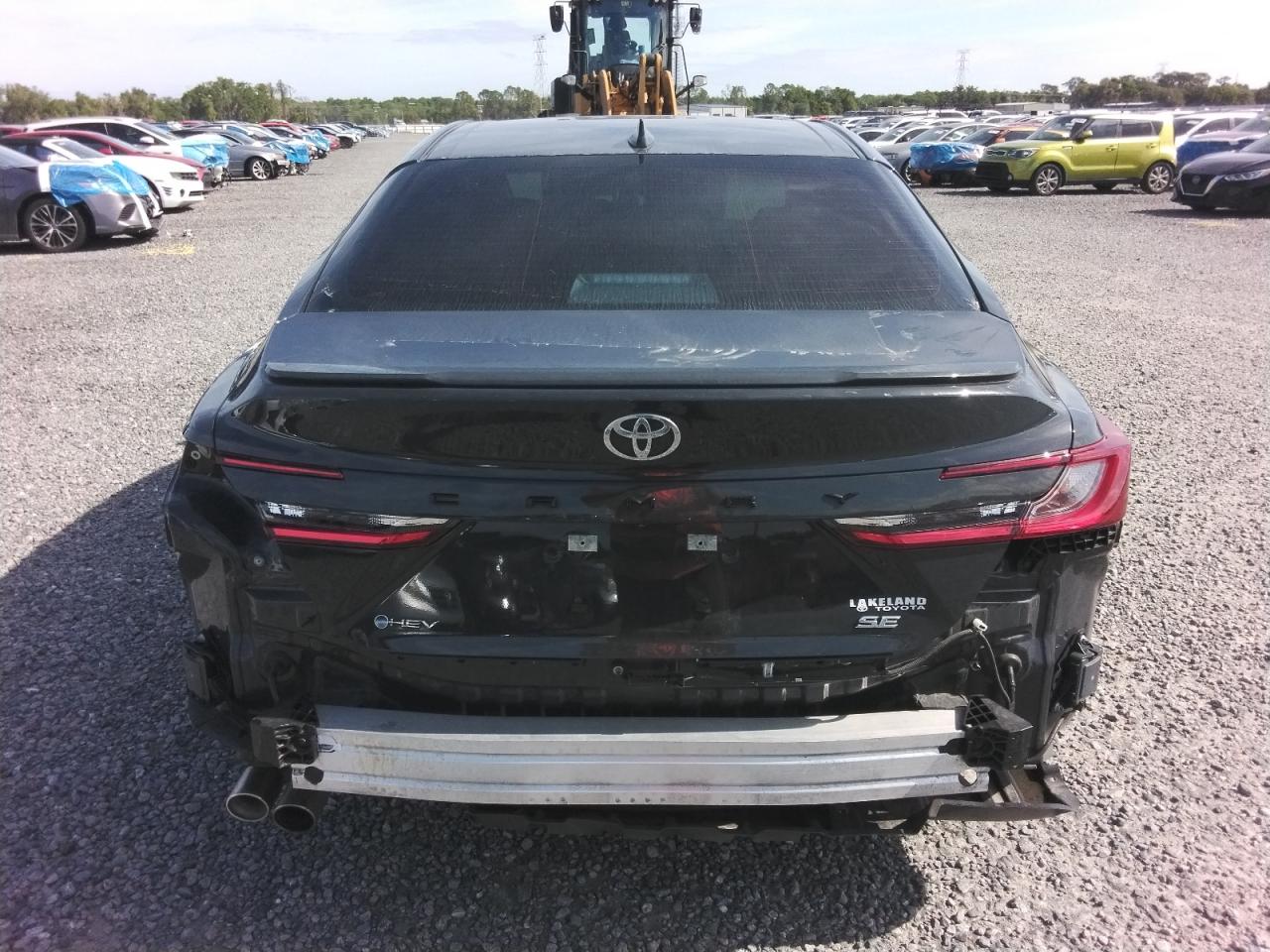 2025 TOYOTA CAMRY SE photo 12