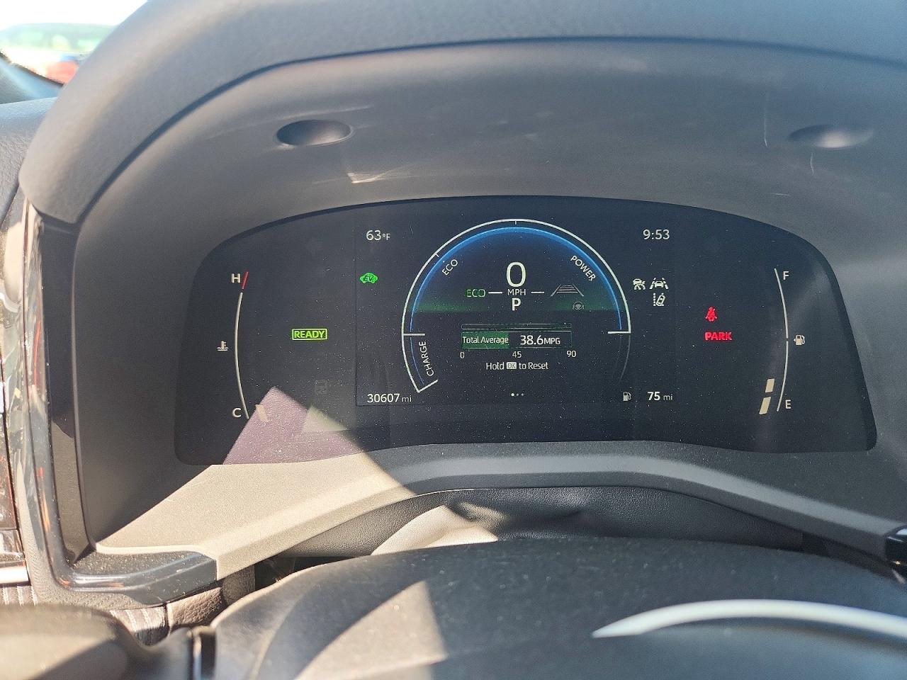 2025 TOYOTA CAMRY SE photo 17