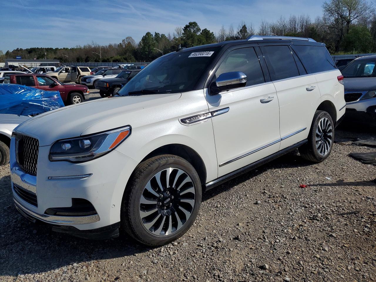 2024 LINCOLN NAVIGATOR