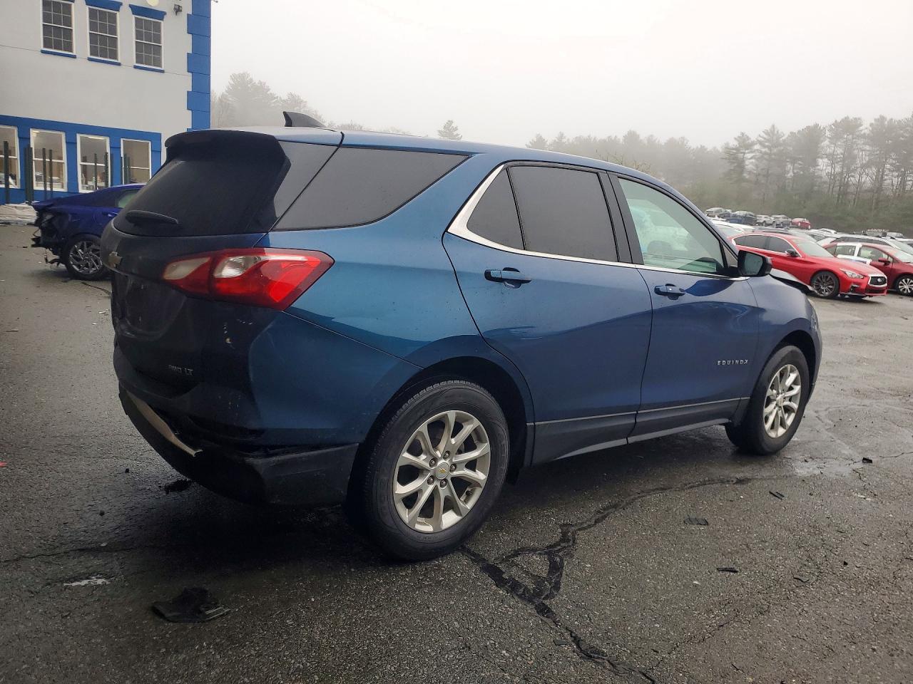 2020 CHEVROLET EQUINOX LT photo 5