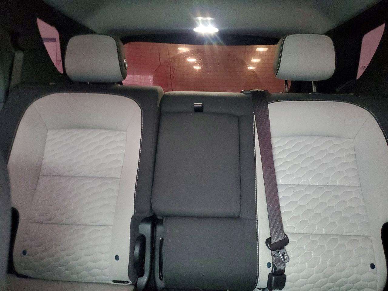 2020 CHEVROLET EQUINOX LT photo 19