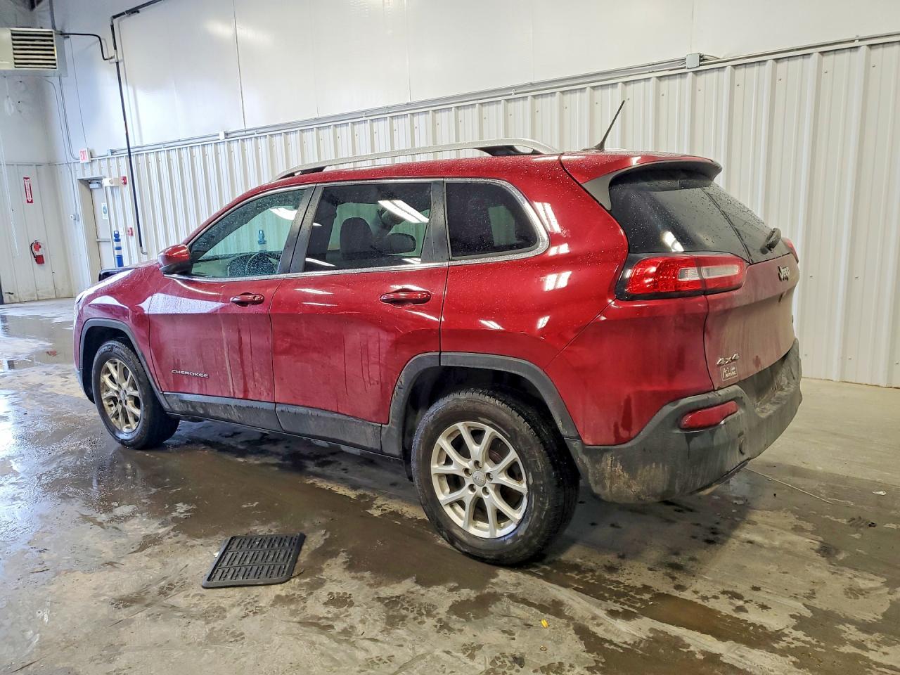 2017 JEEP CHEROKEE LATITUDE photo 3