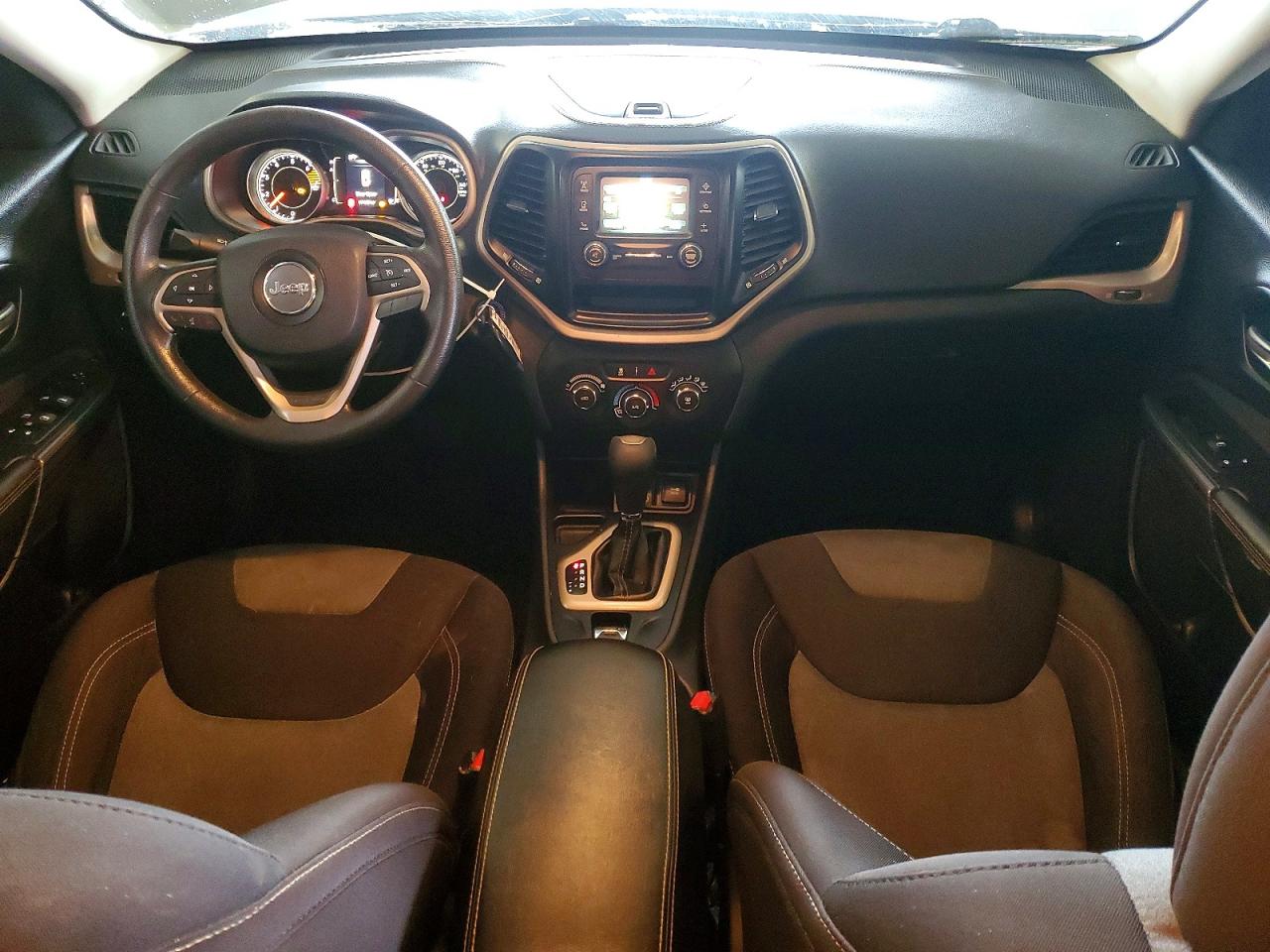 2016 JEEP CHEROKEE SPORT photo 8