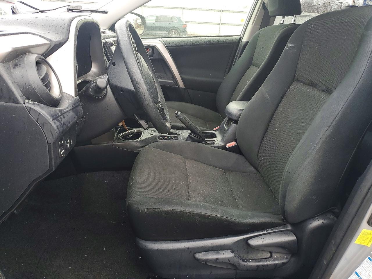 2018 TOYOTA RAV4 LE photo 13