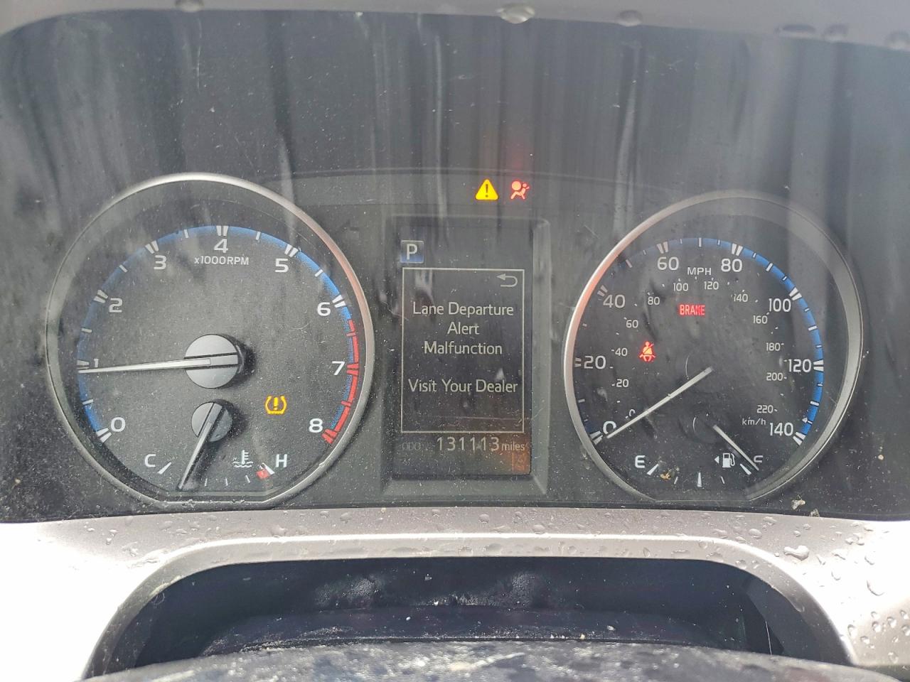2018 TOYOTA RAV4 LE photo 17