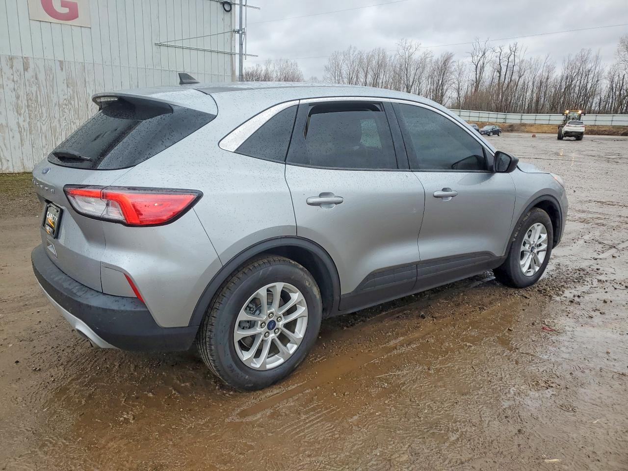 2022 FORD ESCAPE SE photo 3