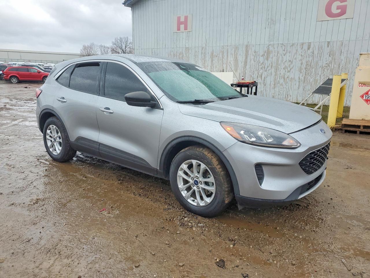 2022 FORD ESCAPE SE photo 4