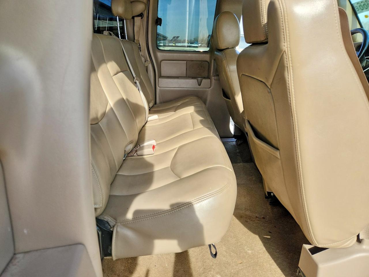 2006 CHEVROLET SILVERADO C2500 HEAVY DUTY photo 19