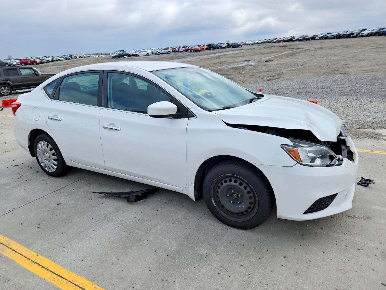 2019 NISSAN SENTRA S photo 7