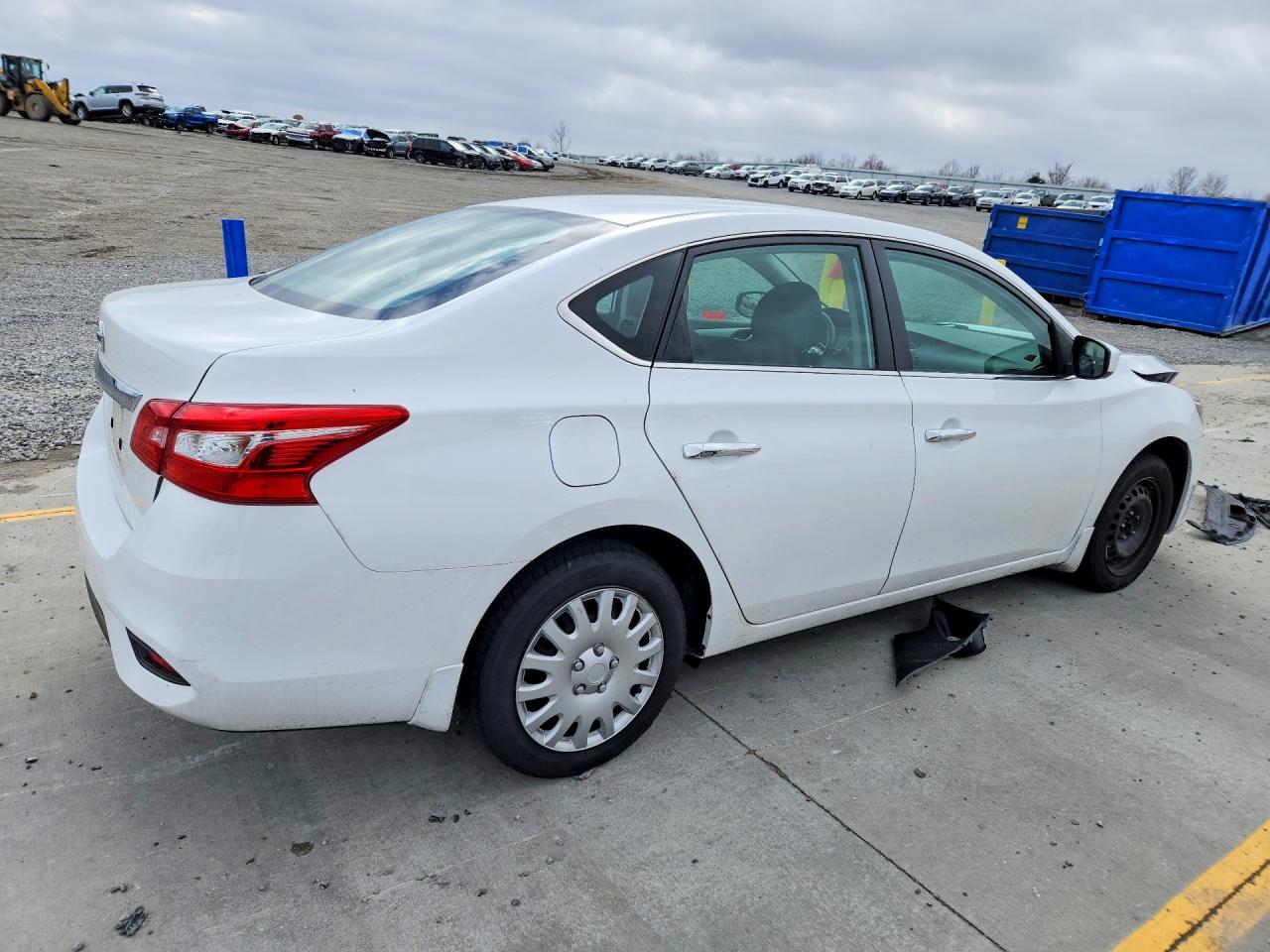 2019 NISSAN SENTRA S photo 5