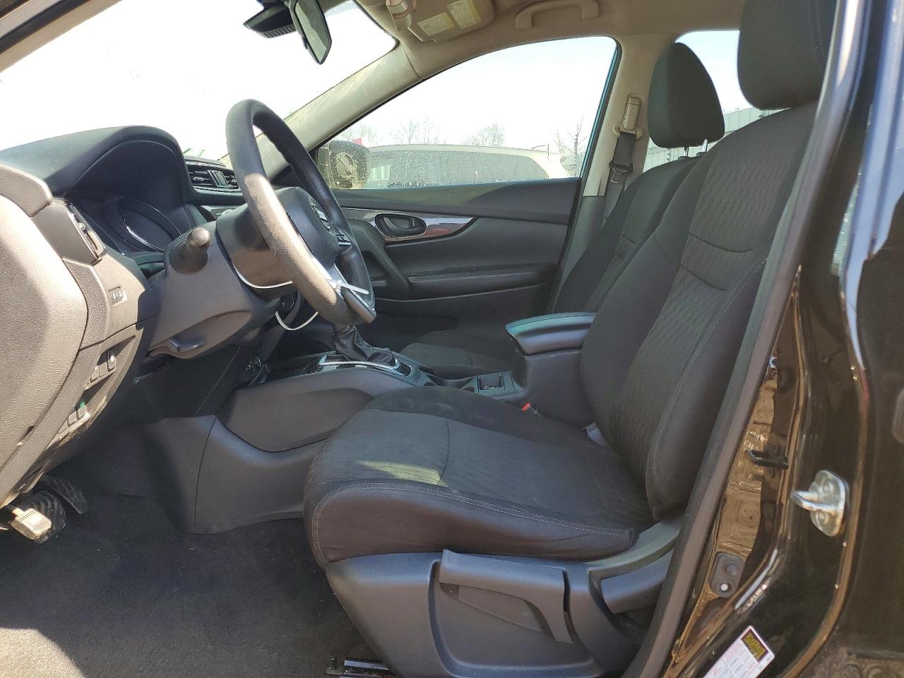 2019 NISSAN ROGUE S photo 19