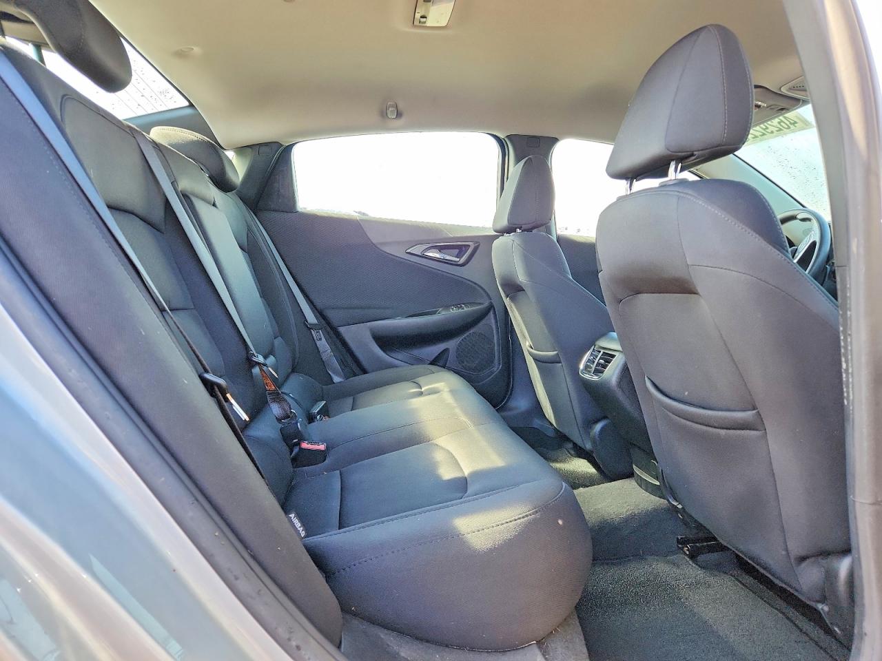 2021 CHEVROLET MALIBU LT photo 10