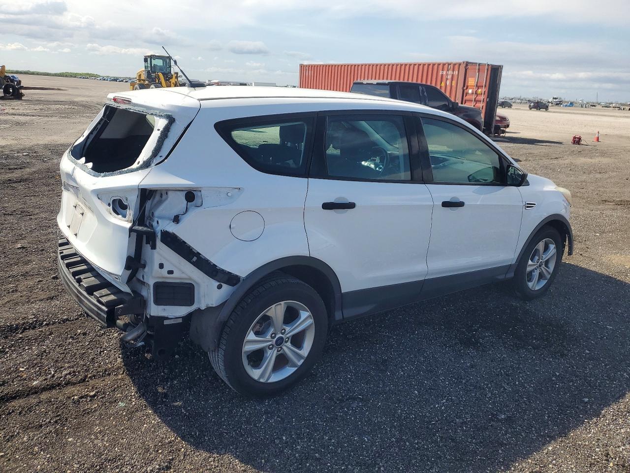 2016 FORD ESCAPE photo 5