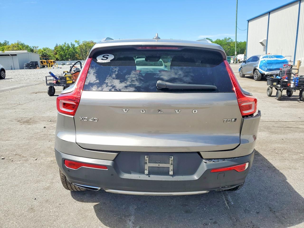 2020 VOLVO XC40 T5 INSCRIPTION photo 6
