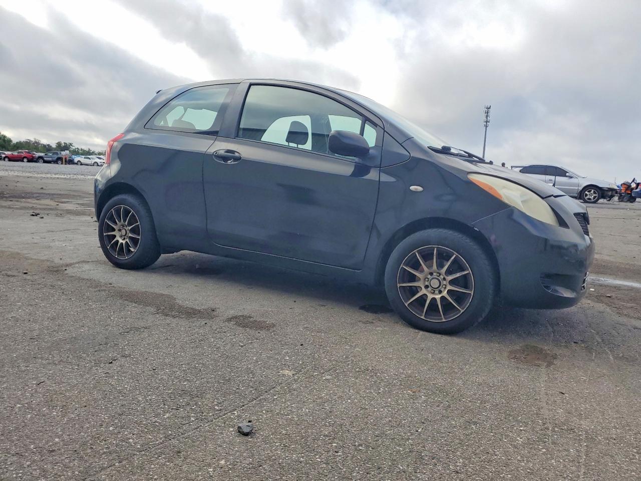 2007 TOYOTA YARIS BASE photo 4