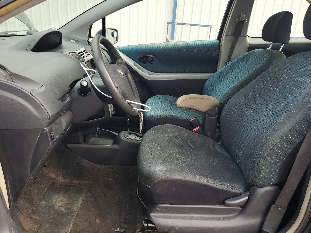2007 TOYOTA YARIS BASE photo 7