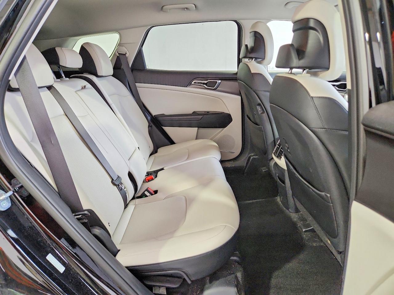 2025 KIA SPORTAGE EX photo 21