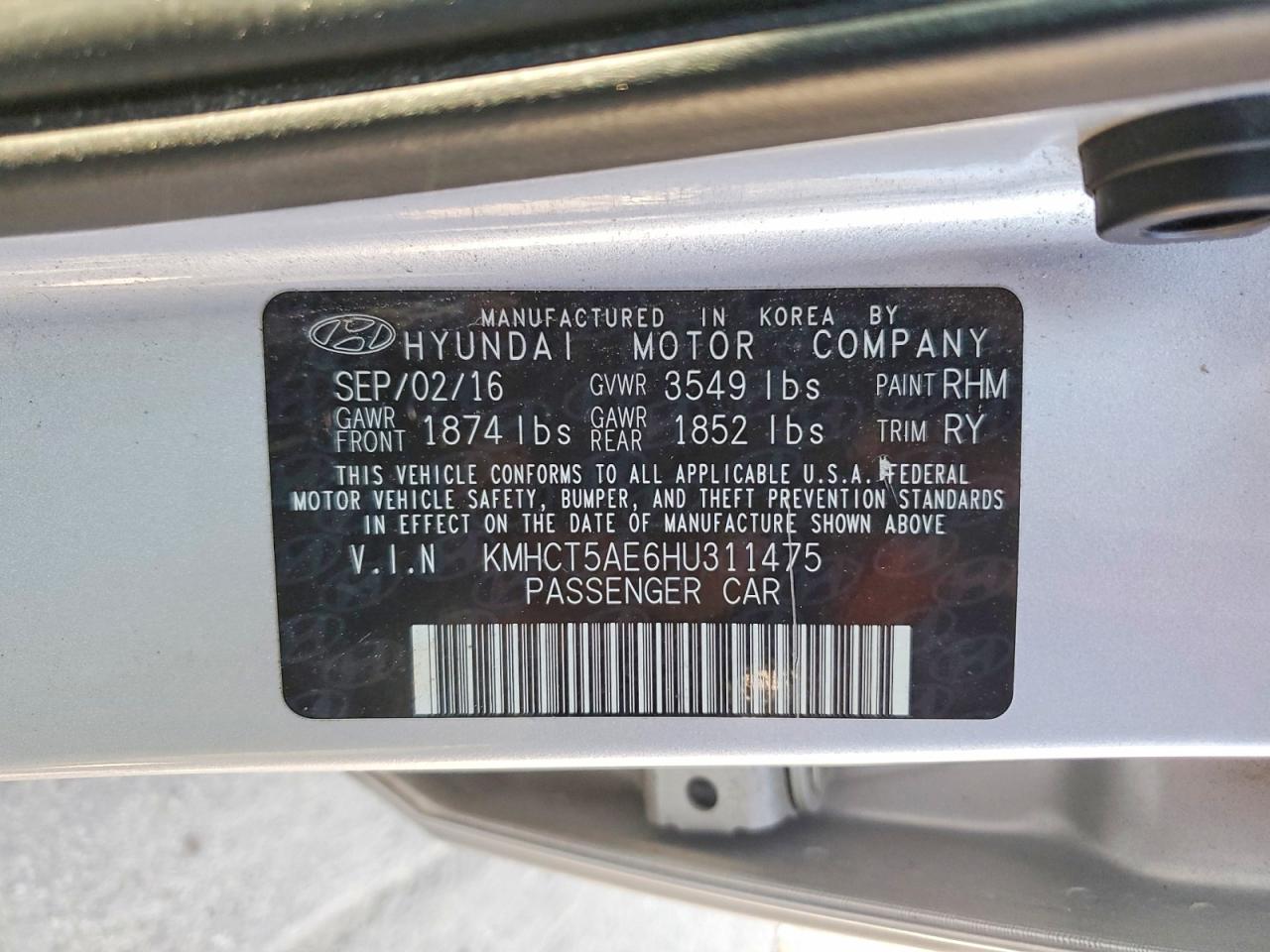 2017 HYUNDAI ACCENT SE photo 34